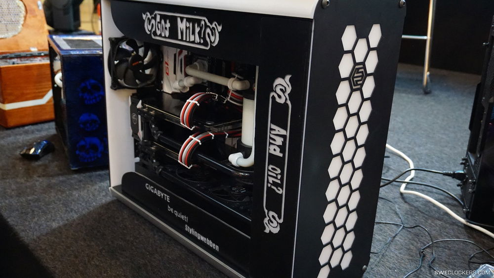 At Dreamhack Casemod