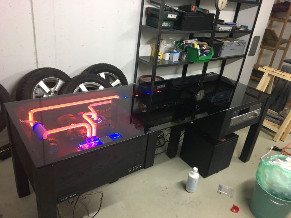 Light view of the desk