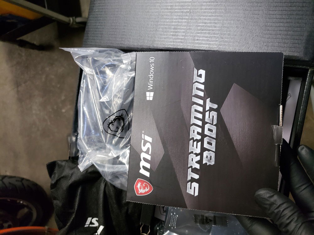 Wait, this comes with a streaming card?