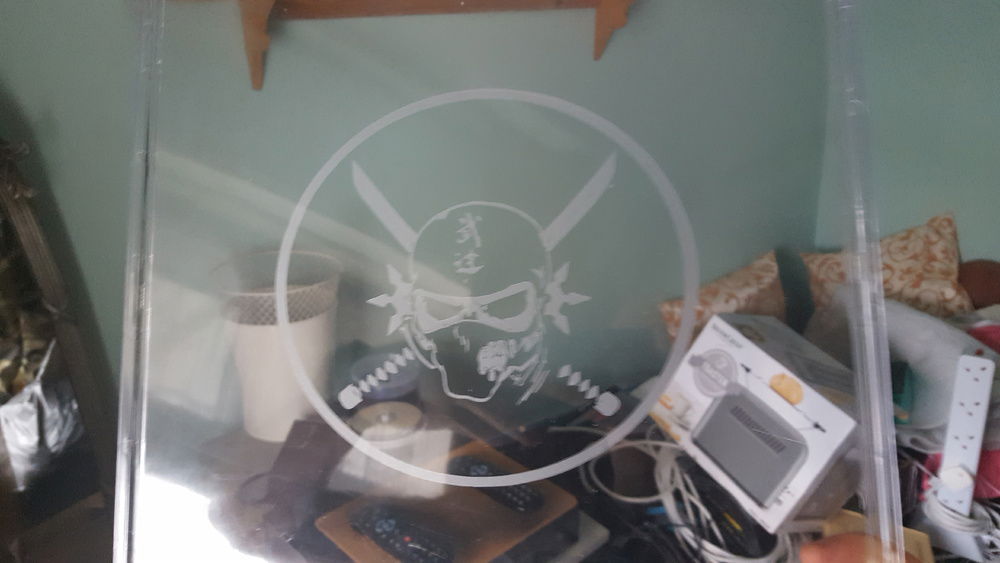 Etched side panel