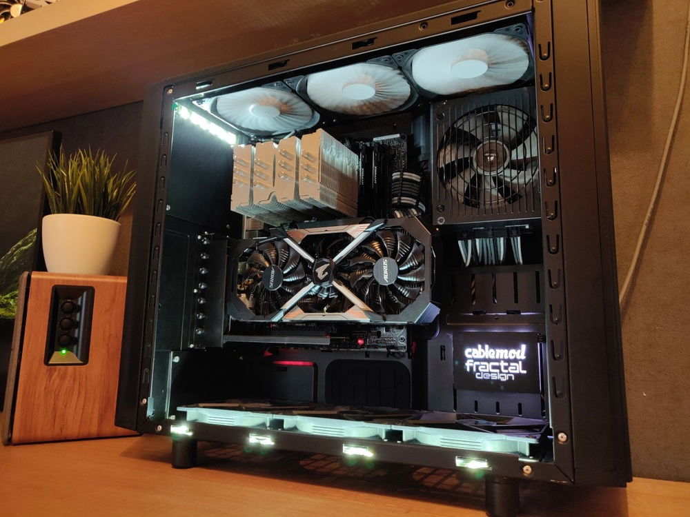 A better look at the Tweaked S with the new airflow path.