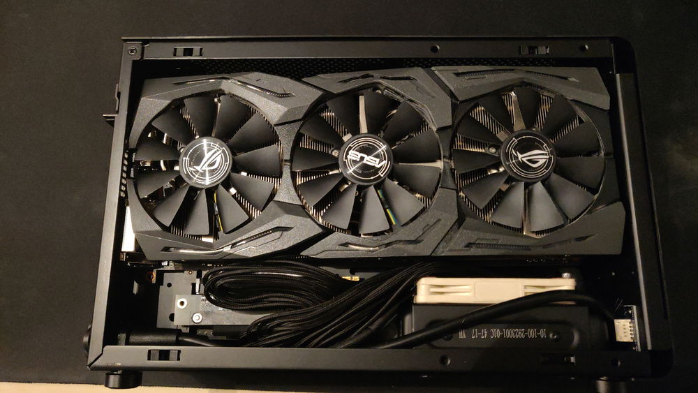 GPU side without plexi sidepanel