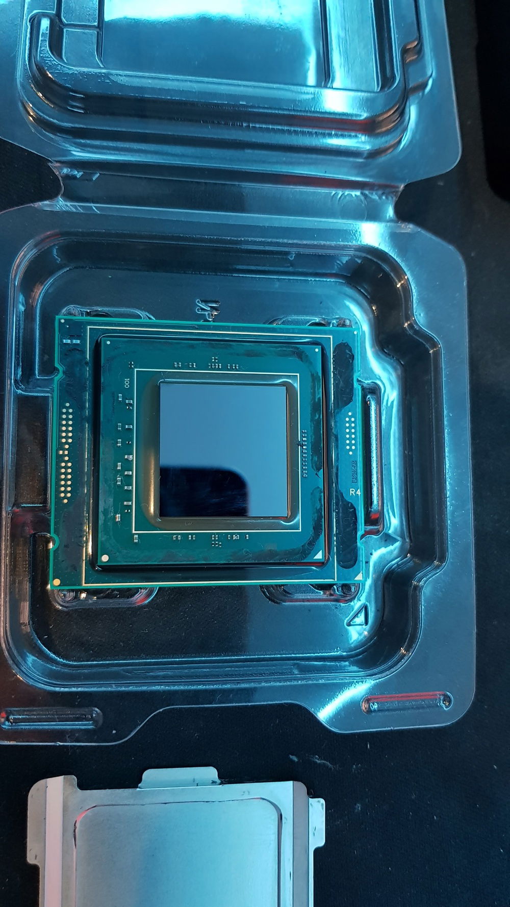 CPU delidded, cleaned