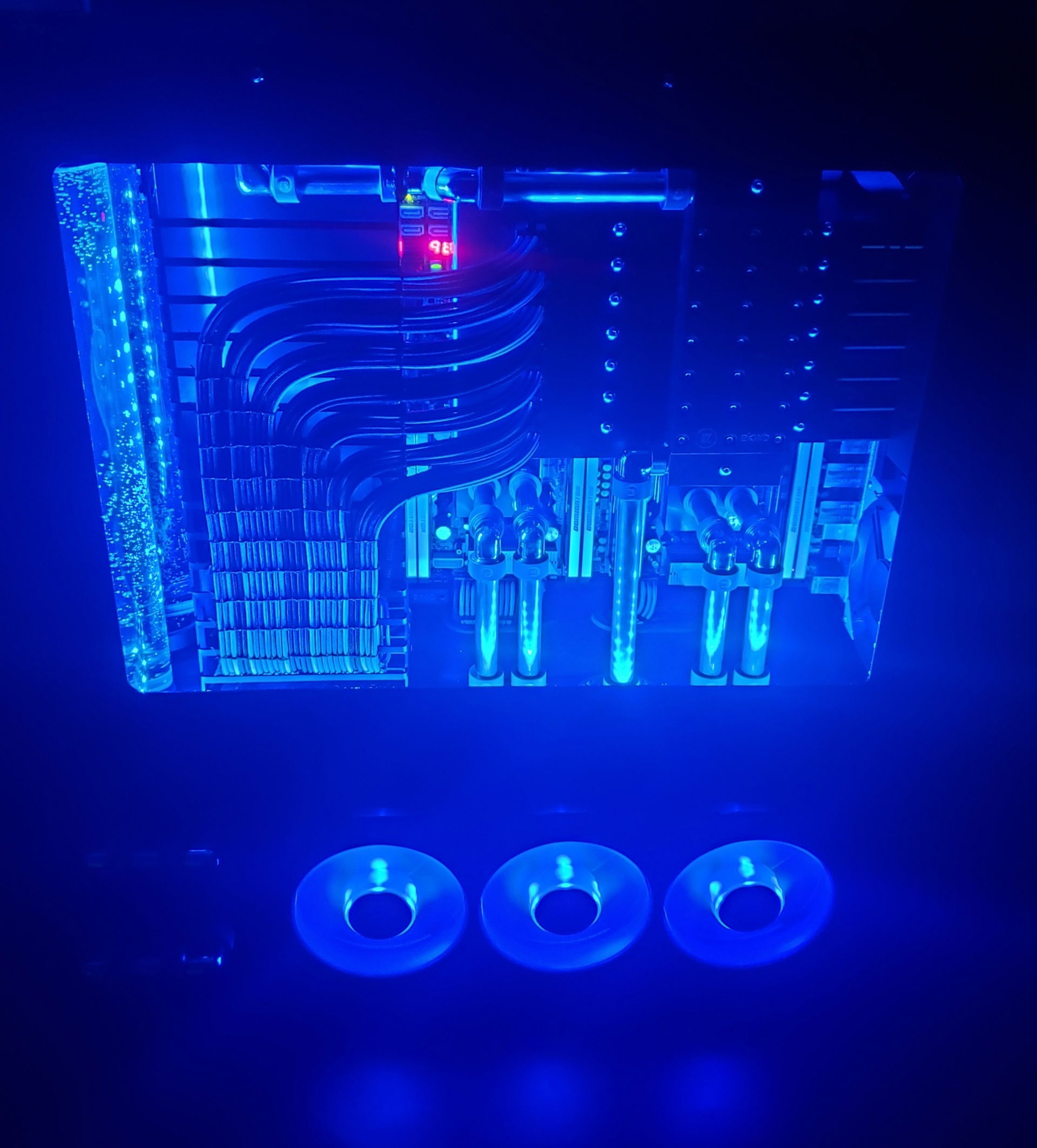 7 Player VM Gaming Monster » builds.gg