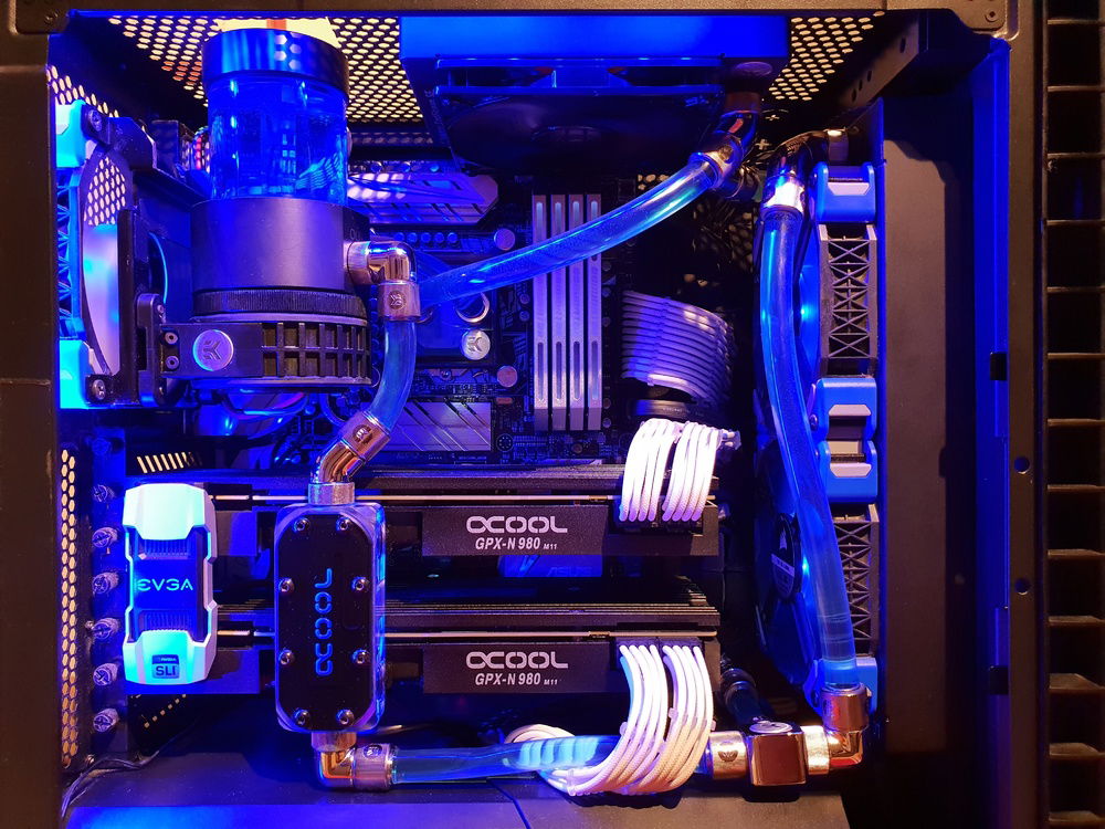 With 980ti sli on waterblocks
