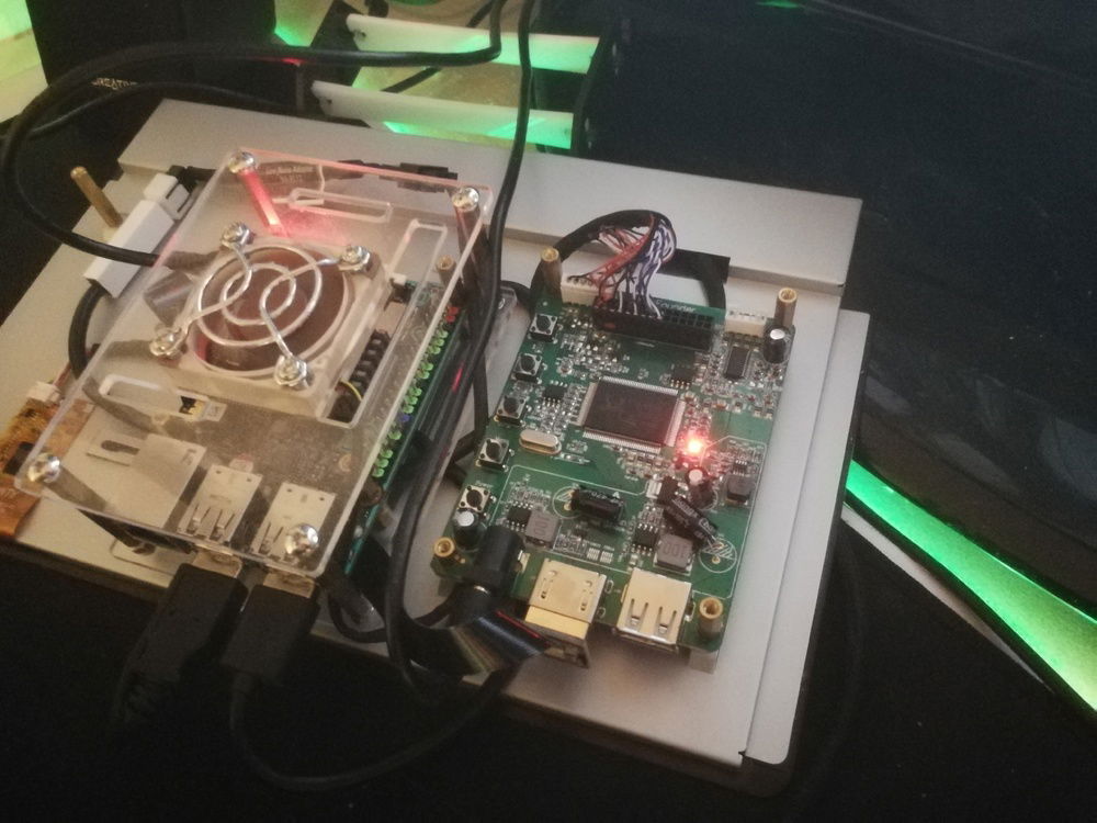 Thinkerbord  and display diver bord 
also a small noktua fan :)