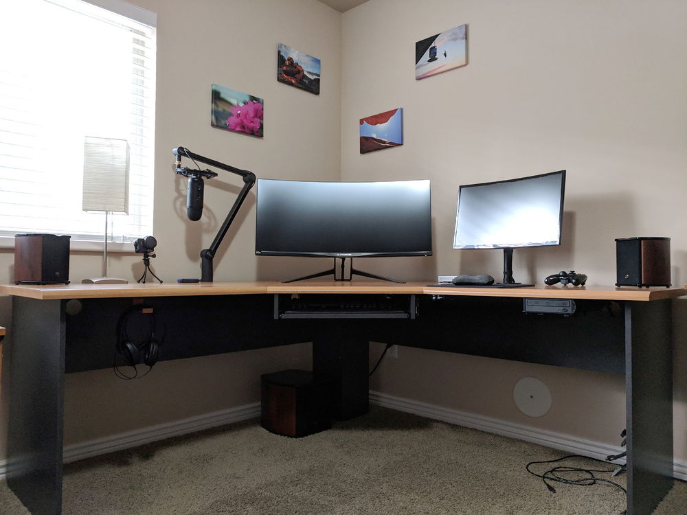 Cable management on the desk, complete.