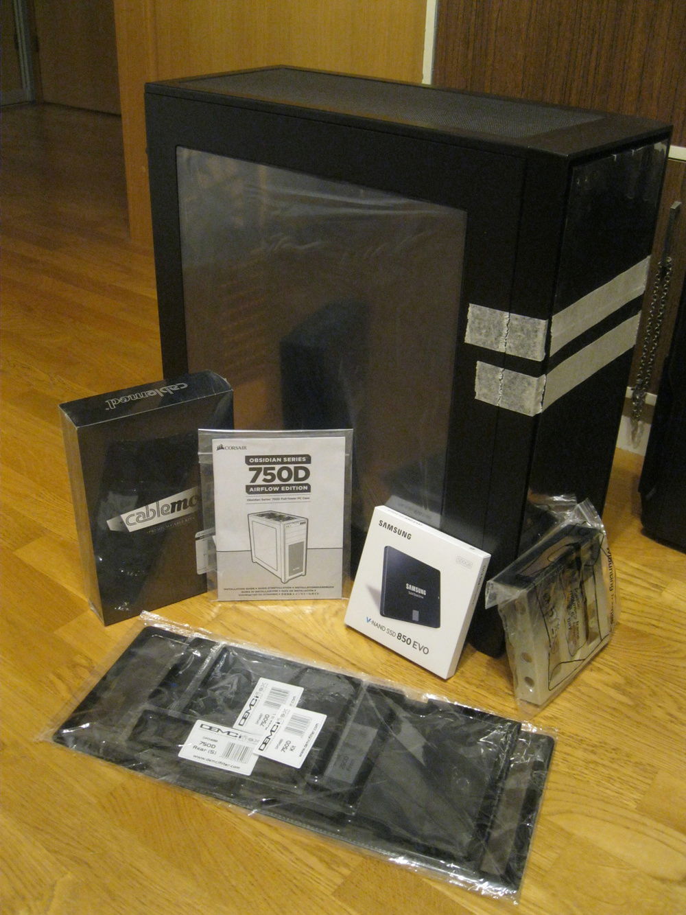 New case, case filters, SSD and CableMod cables.