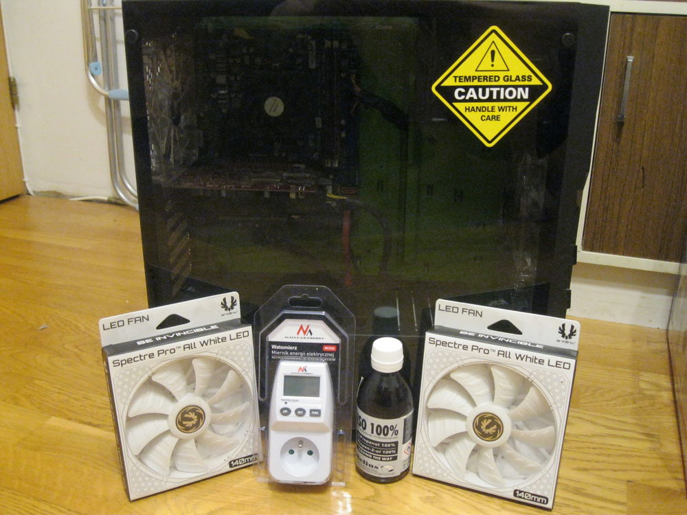 New fans, wattmeter and some isopropyl alcohol as well.