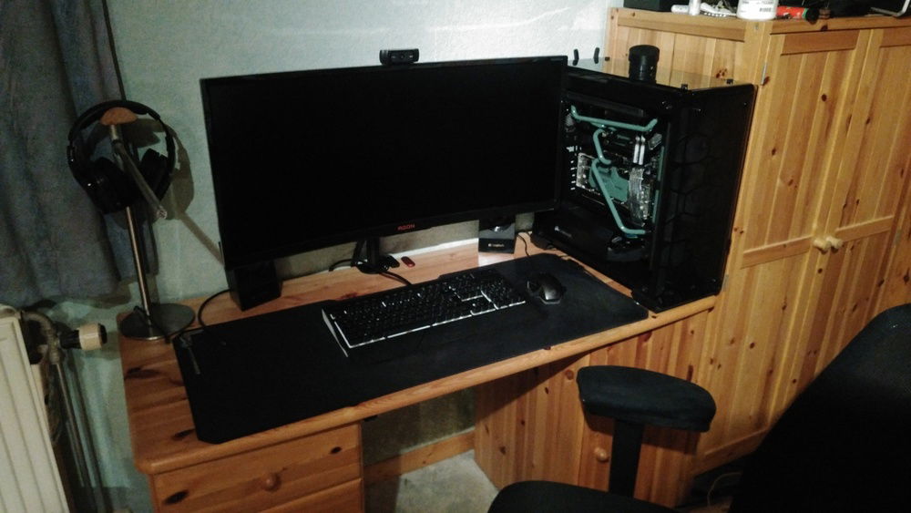 Can't spare any room on that desk...