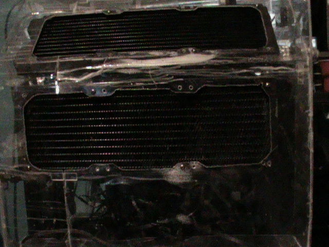 This is the incomplete system top radiator housing containing 4 360mm radiators and 2 240mm radiators.