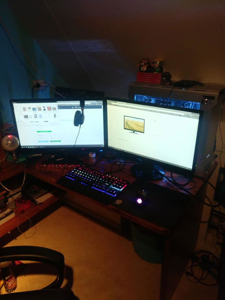 Monitors + kb and mouse