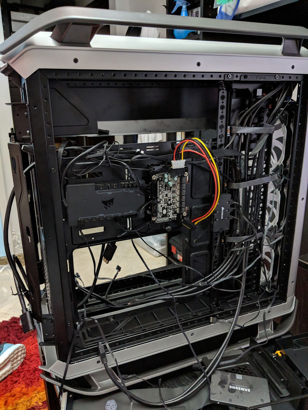 Cable management gonna be a Bi***