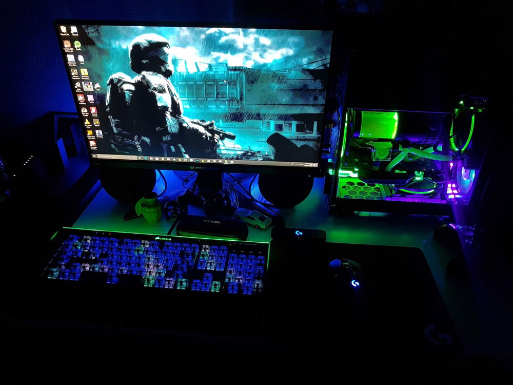 When the build was done without the backplate for the graphics card