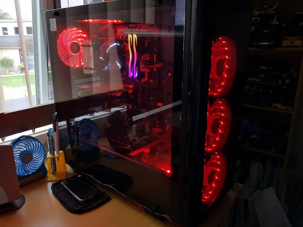 An older picture of my PC back when it was newly built about 2 years ago now. Running the 1050Ti and GeIL Super Luce RGB RAM (8GB)