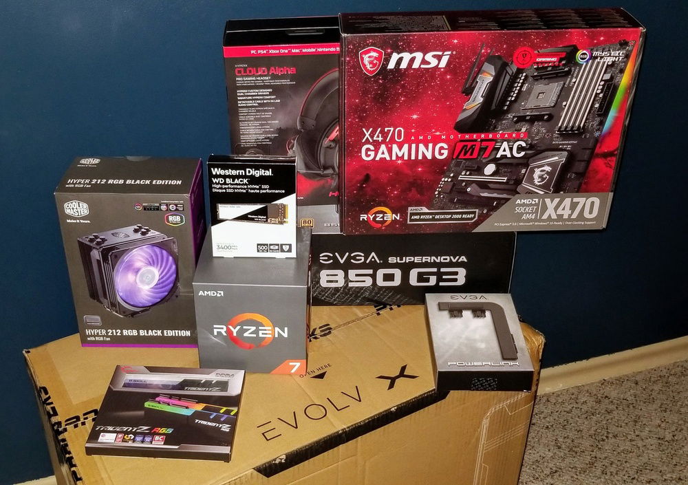 A collection of all the new parts going into the build (thank you Black Friday sales). Other than the EVGA GTX 960 and Crucial MX500, it's completely new.
