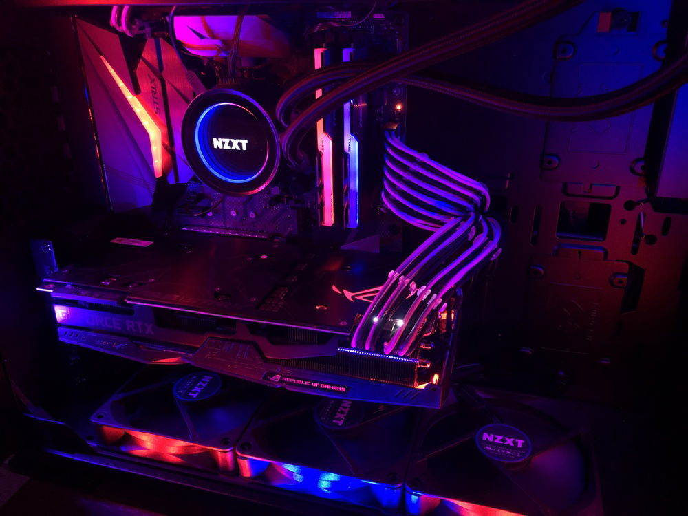 All black & RGB » builds.gg