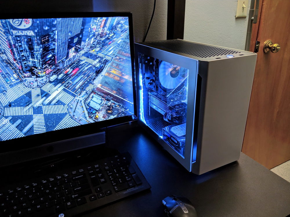 In context—small enough to *actually* go on a desk!