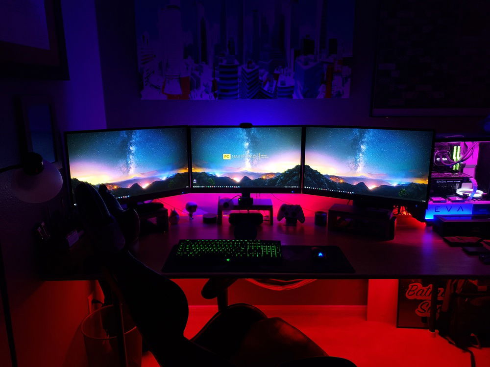 Entire setup w/ (3x) AOC 27" 60Hz monitor