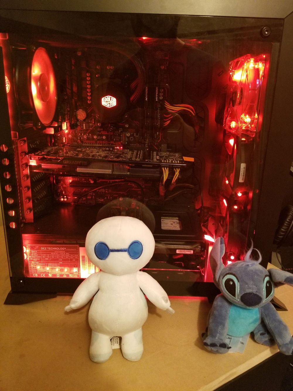 Too big for the case, so they just stand around.