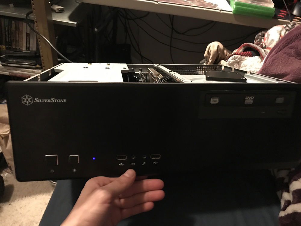 This is the front of my case, it’s an old htpc Silverstone case but I don’t know which one it is