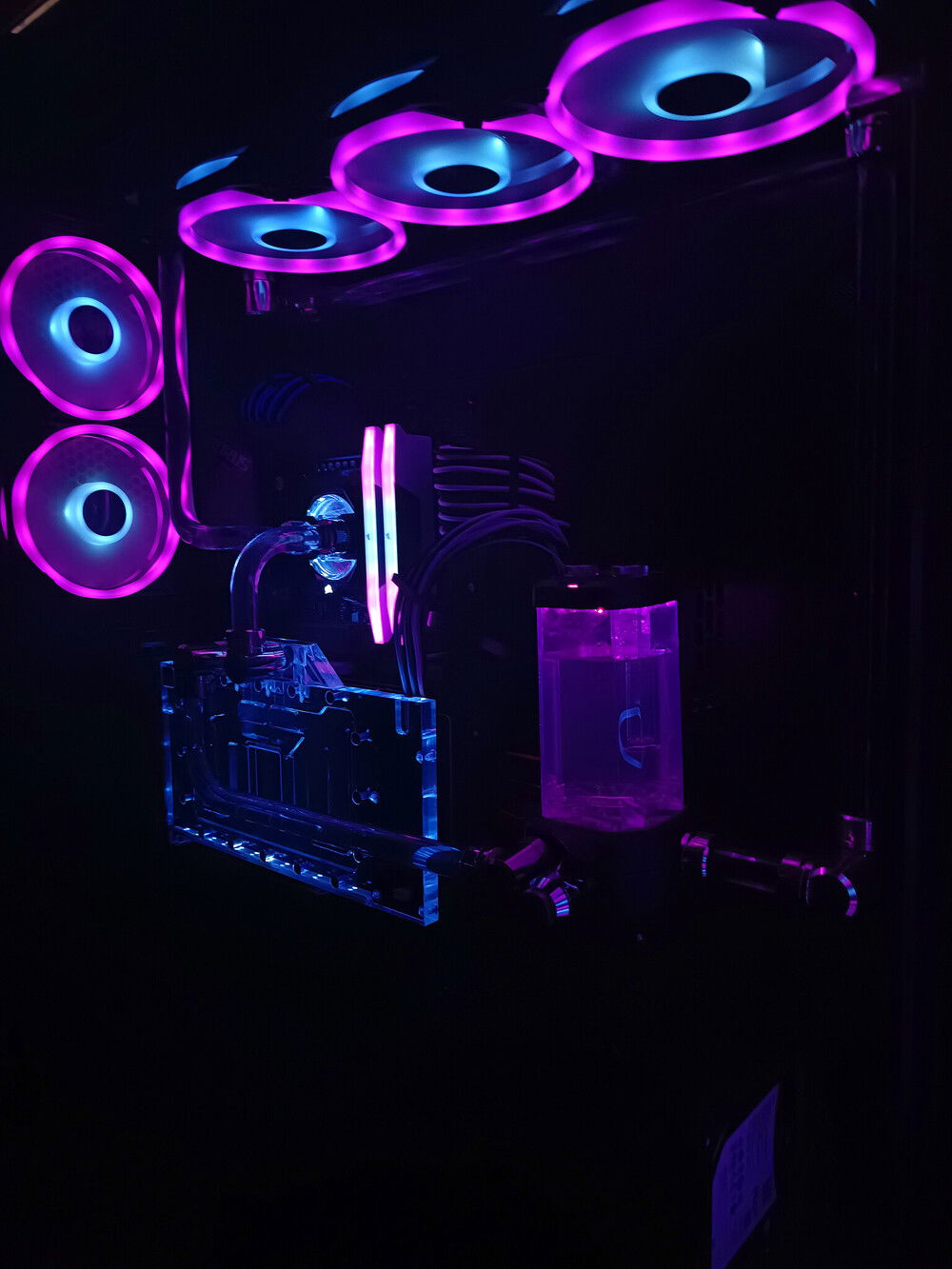 Update 10/7/2023: Alphacool waterblock for MSI RTX4080 Suprim X