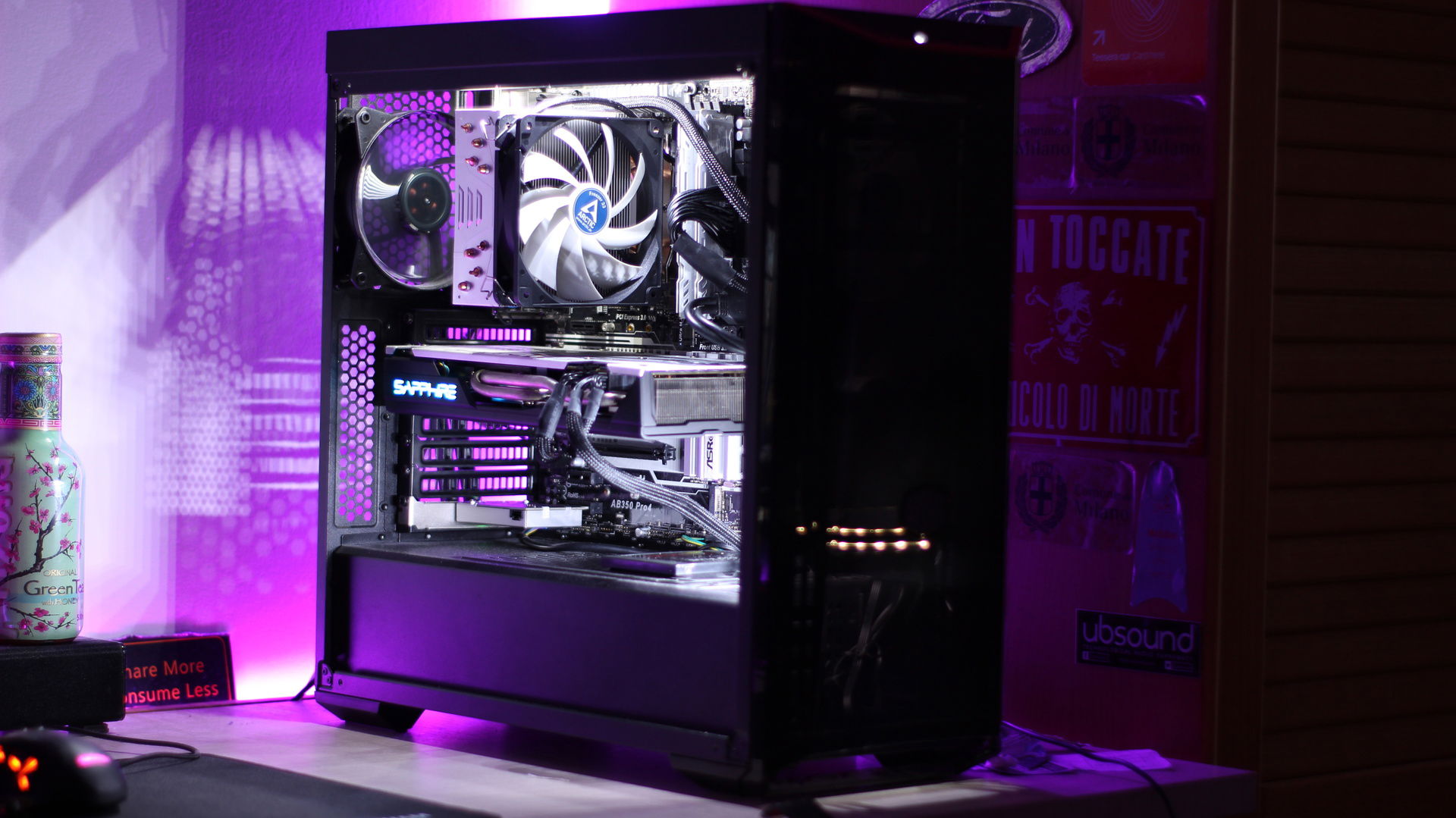 aesthetic pc » builds.gg