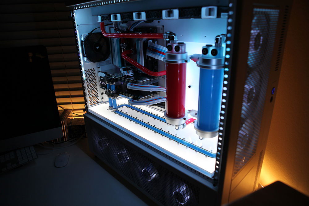 Another angle of the distro plate/lightbox - This time also showing the brains of the system.