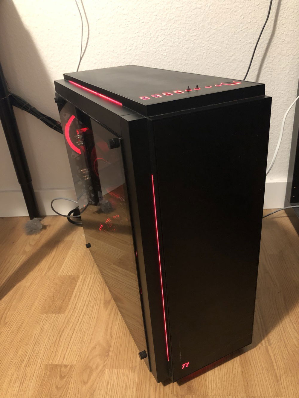 The front of the case displaying more of the red RGB lights.