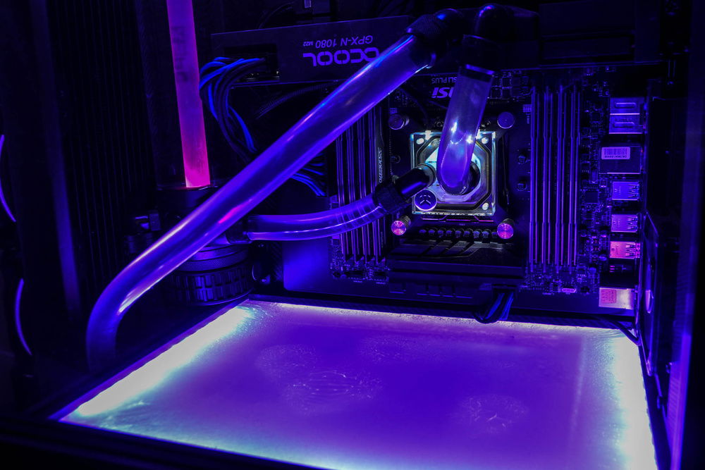 Internal shot with RGB midplate