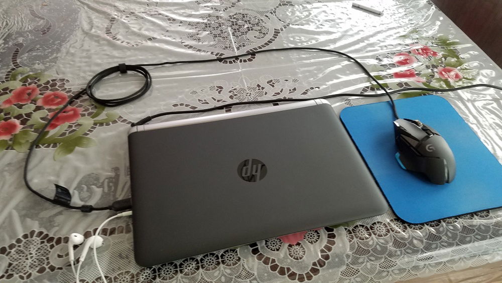 this is my previous "setup".... i made a small upgrade. now i just use this laptop as a printing server