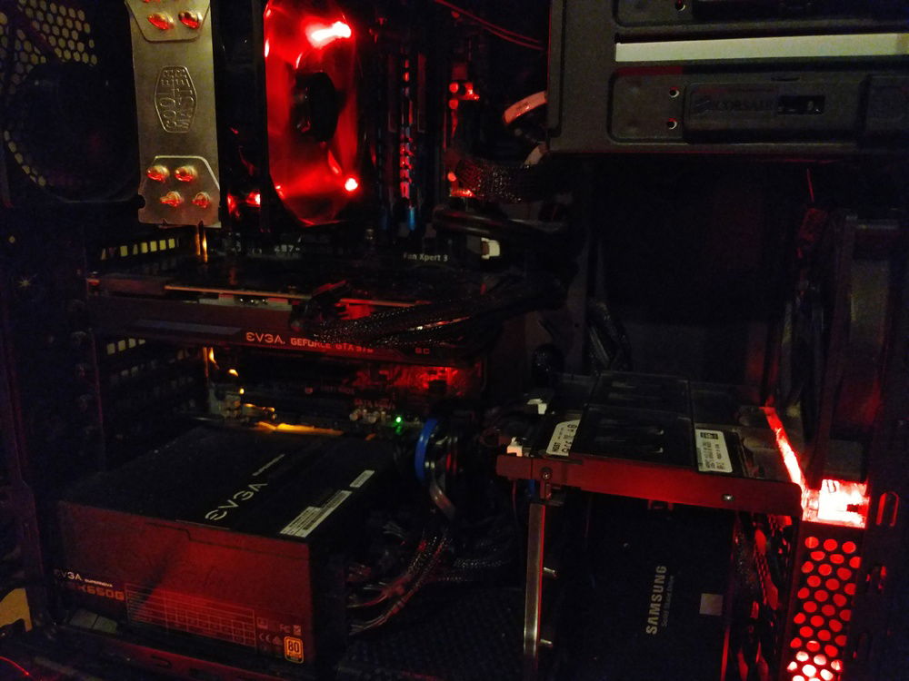 Red on Black » builds.gg