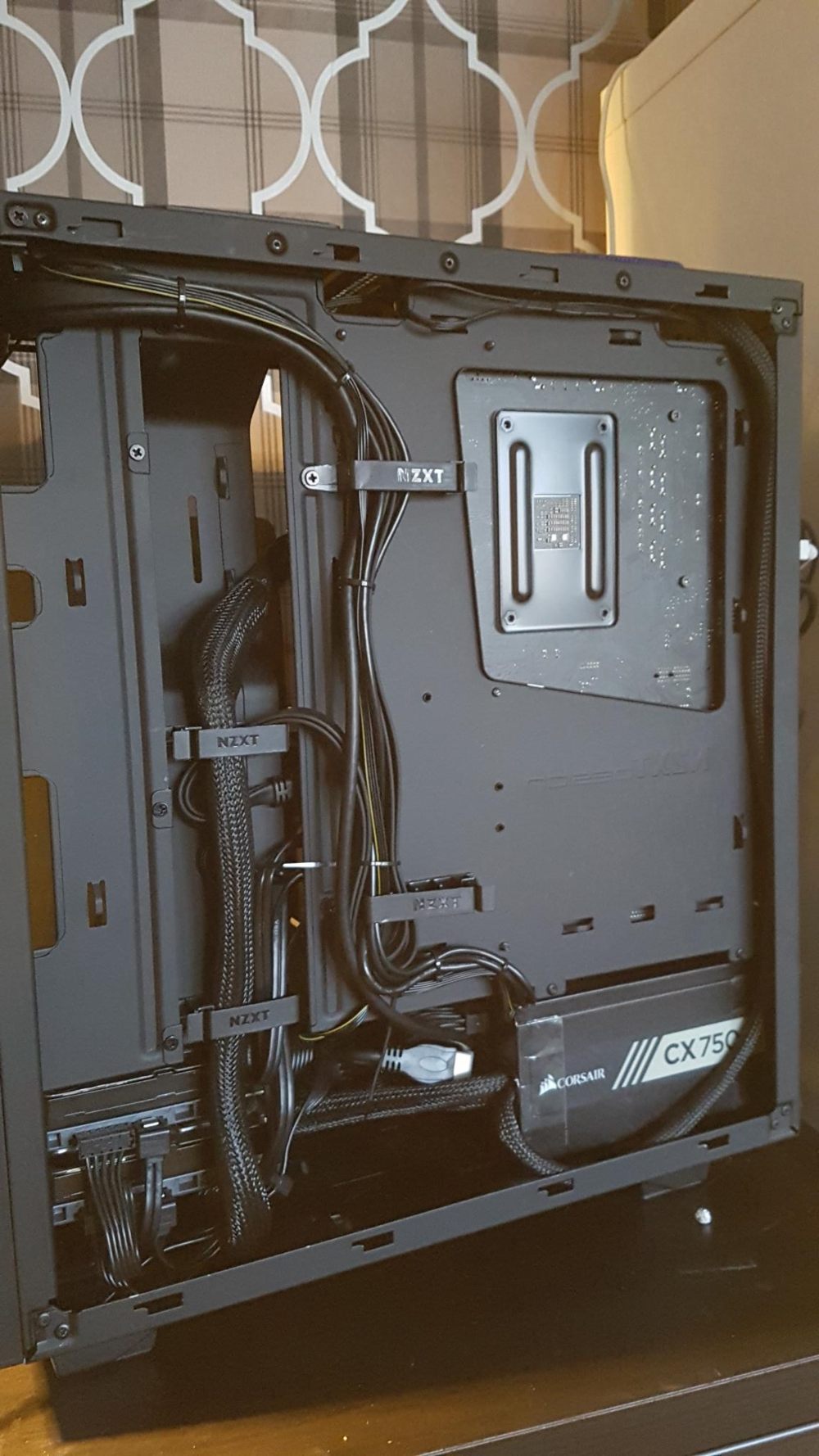 Cable management in the S340 Elite case is relatively easy - plenty of room and clips to keep it tidy!