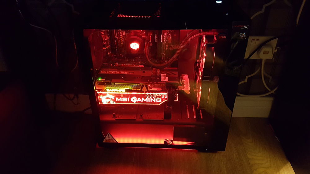 Picture after I installed the RGB GPU brace, I'm not 100% convinced about it.....