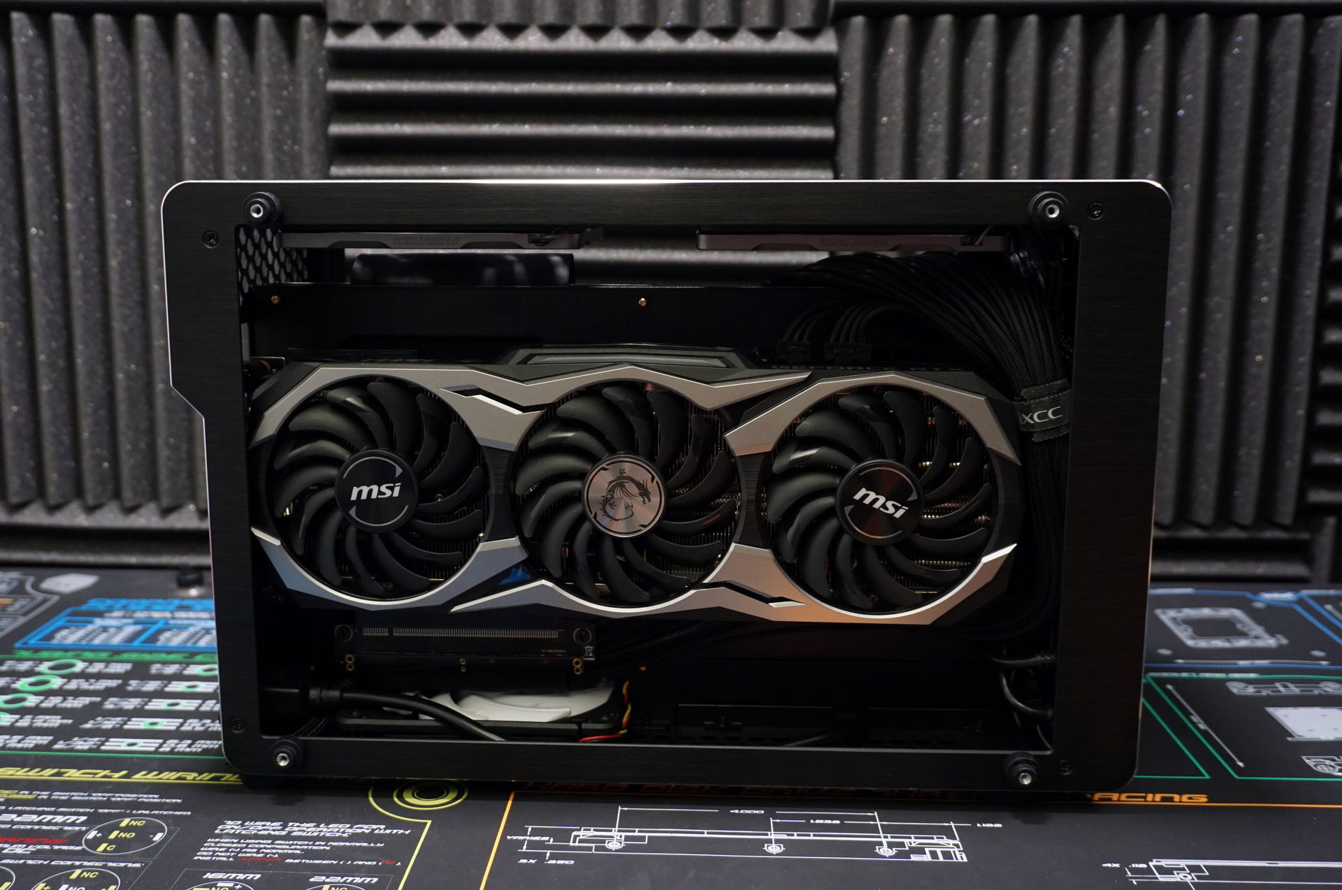 The Devil's Sauna. Mini ITX 8700K RTX 2080 » builds.gg