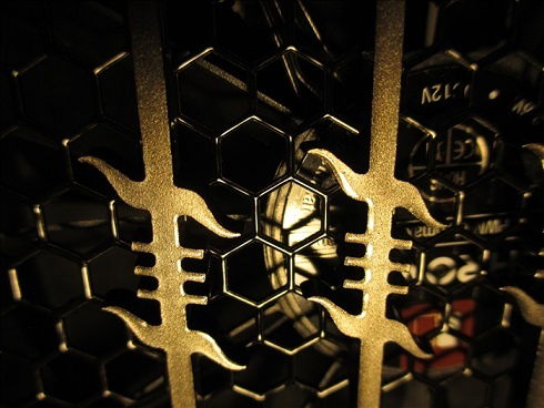 Final Barbed Wire fan grill closeup