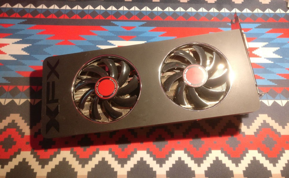 The XFX R9 280 card.