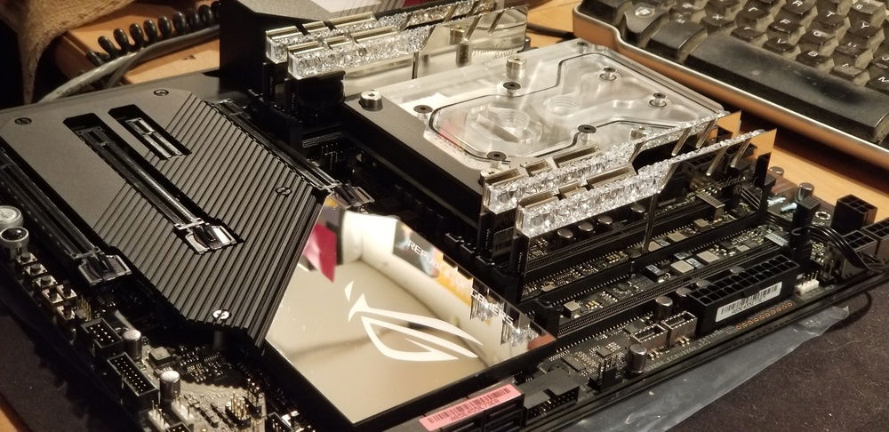 New motherboard and flowmeter / thermometer and cable mod pro cables