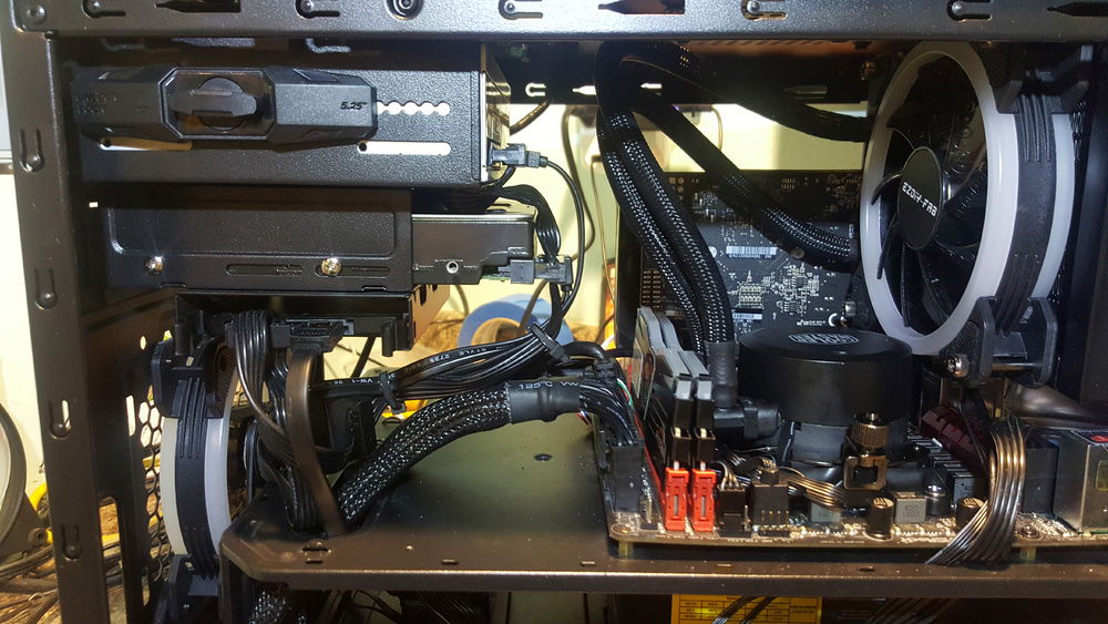 Before customized CableMOD cables 1