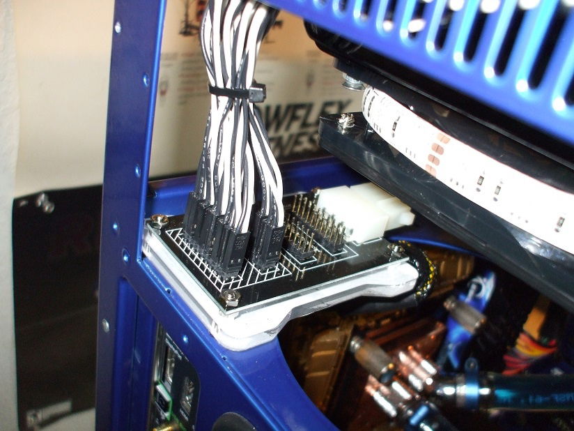 Auto RGB light connector