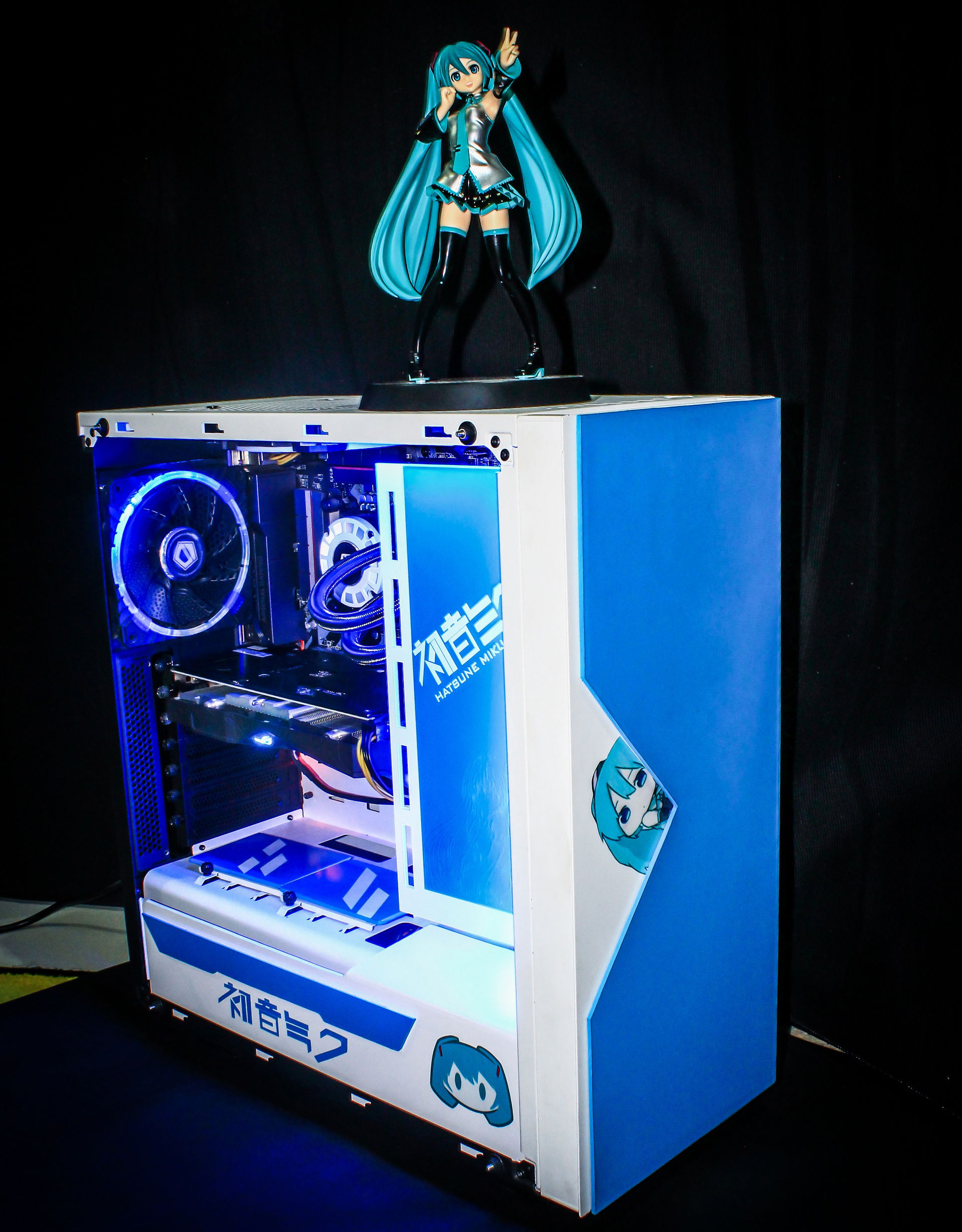 hatsune-miku-pc-build-builds-gg