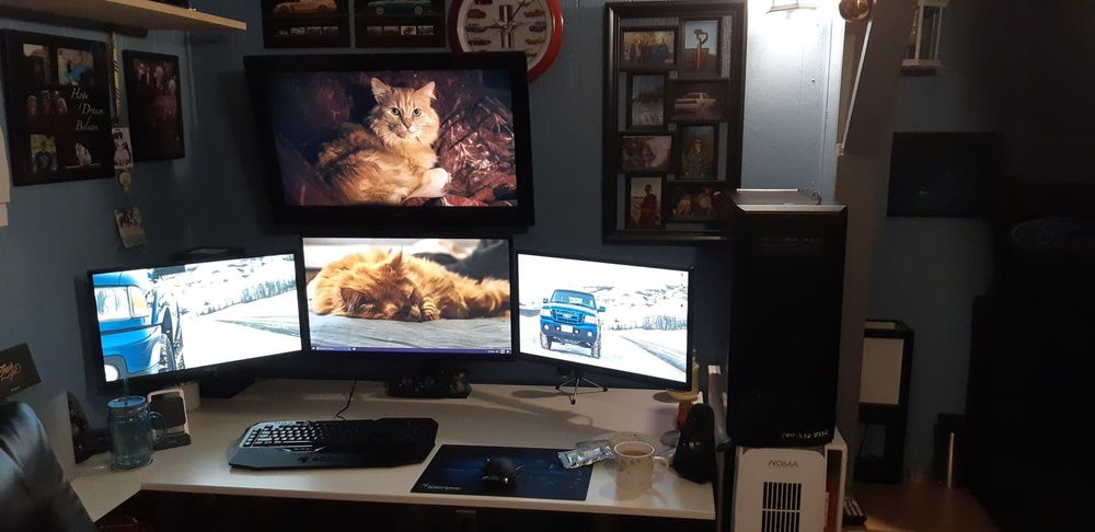 This is my editing/gaming/research corner