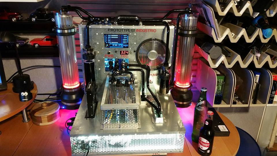 Industrio in it's final Opteron form before the i7 Upgrade