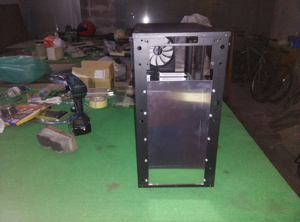 Case mod, new panel for front radiator.