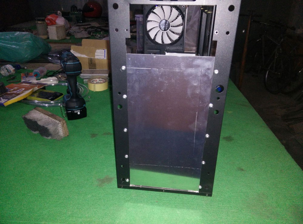 Case mod, new panel for front radiator.