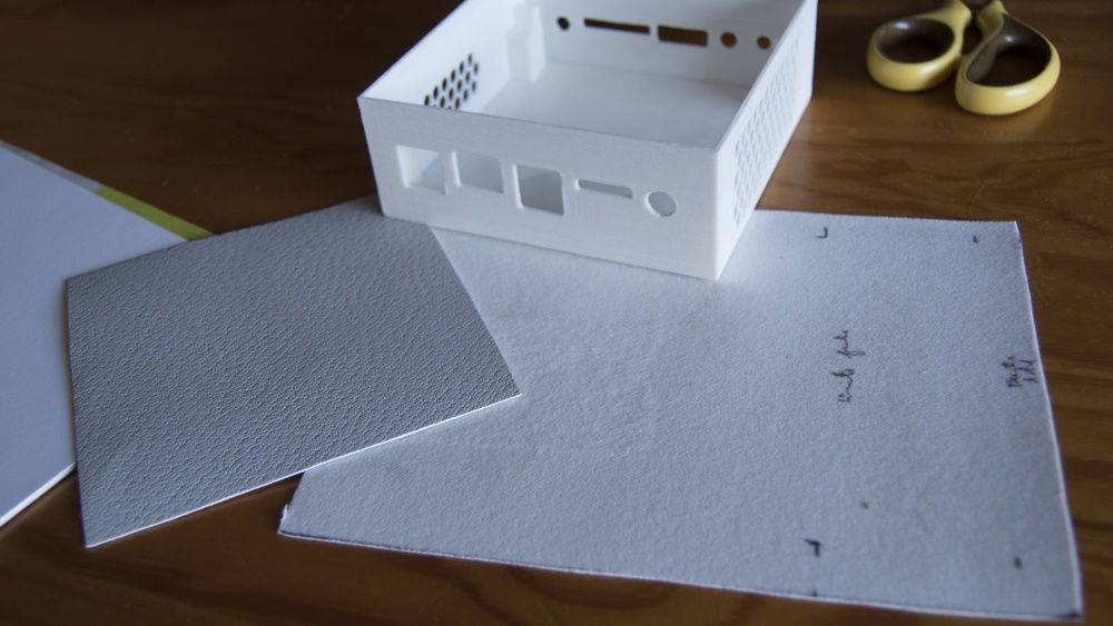 Measuring the fake leather