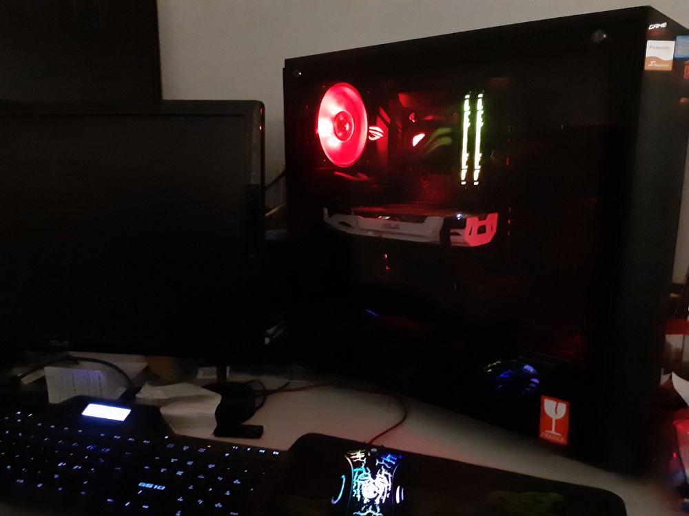 For my own shame not knowing kingston cannot be aura sync