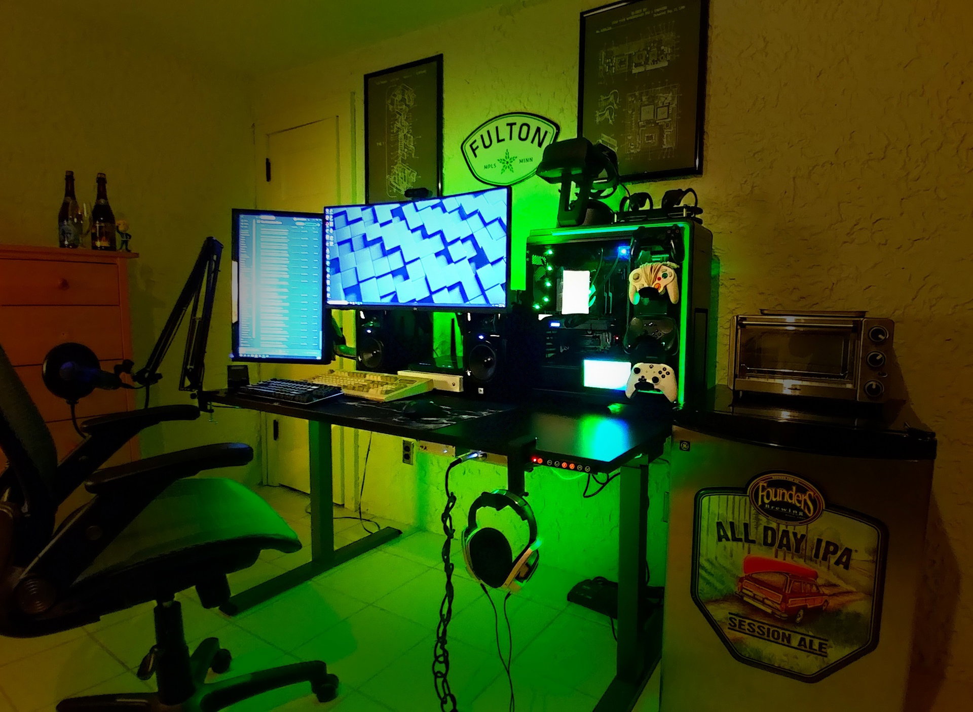 Streamer Gaming Rig A09's Ultrawide Gaming/Entertainment/Streaming Rig » builds.gg