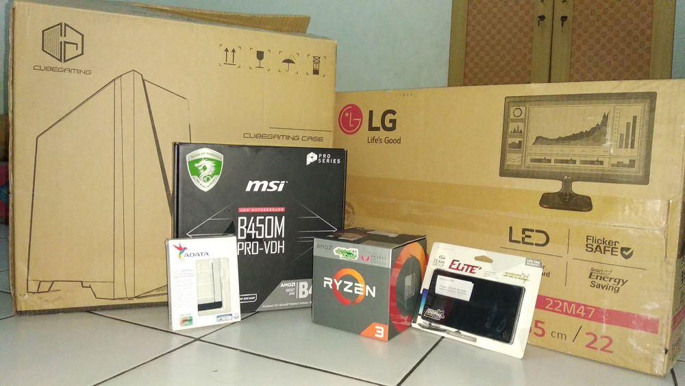 I actually use Vega 8 graphics , Cube Gaming case & LG 22M47 but no options here :(