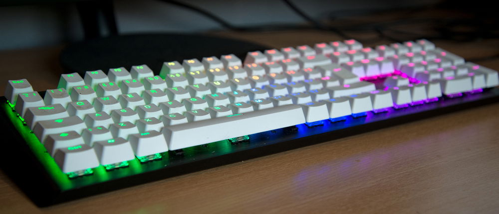 CK550 Keyboard with Tai-Hao PBT White Backlit Keycaps